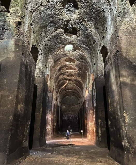 Cisternone Romano - это подземные водохранилища в Альбано-Лациале, недалеко от Рима, в Италии.
